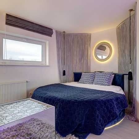 June Street Spa Apartments VNO Esterno foto