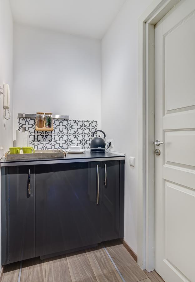June Street Spa Apartments VNO Esterno foto