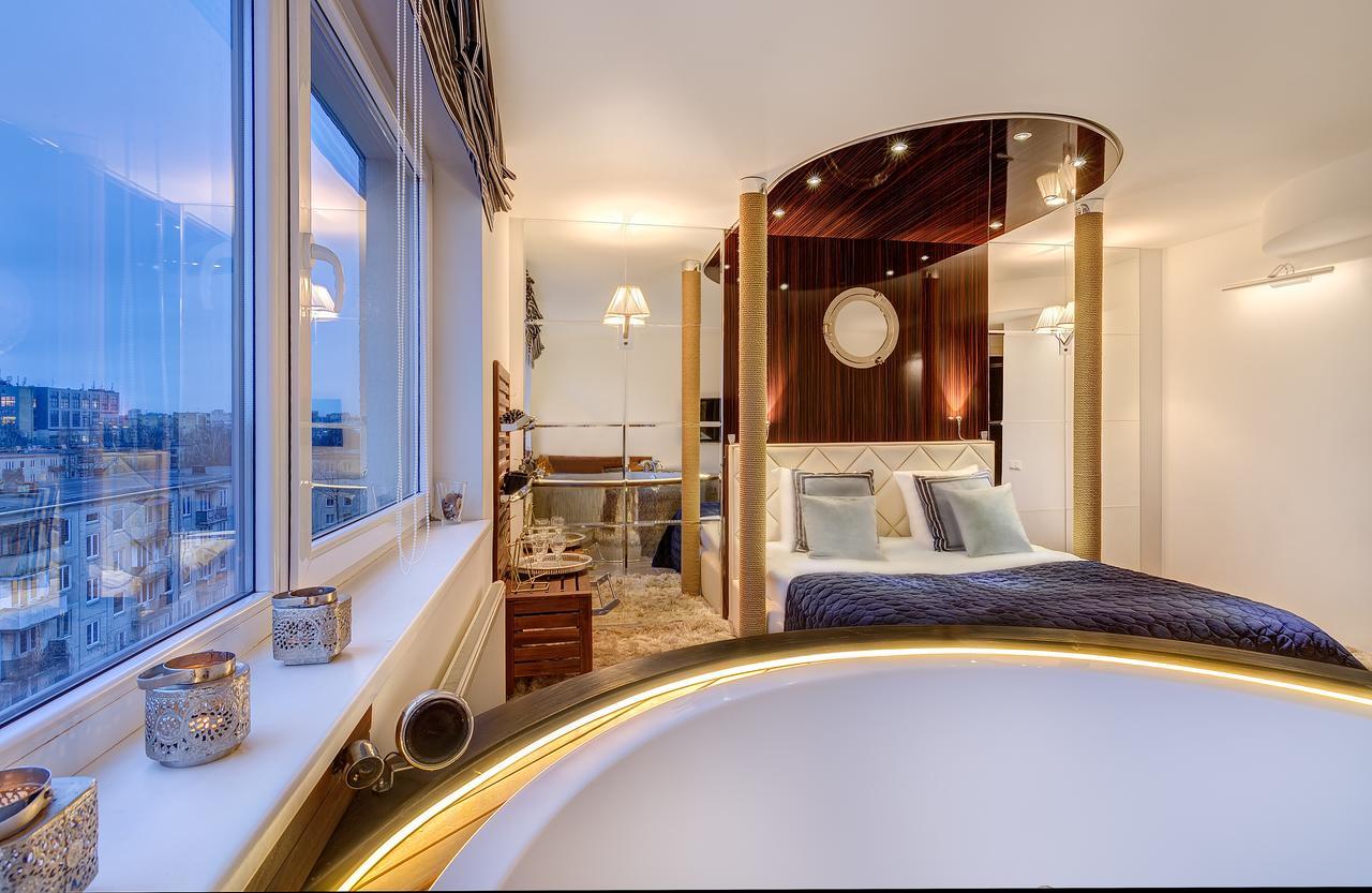 June Street Spa Apartments VNO Esterno foto