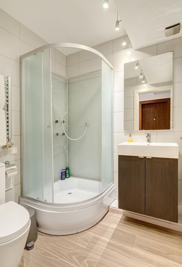 June Street Spa Apartments VNO Esterno foto